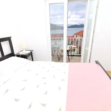 Διαμέρισμα Nodilo *